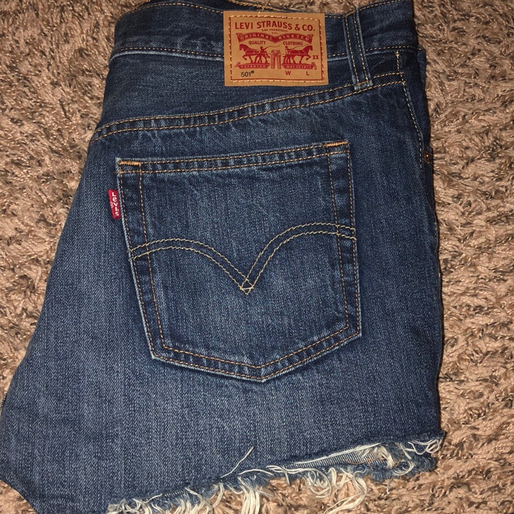 Levi’s shorts